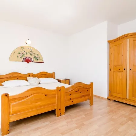 Sestanovic アパート *