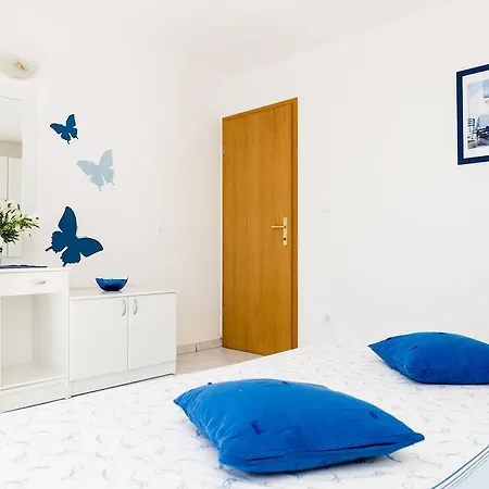 Sestanovic アパート